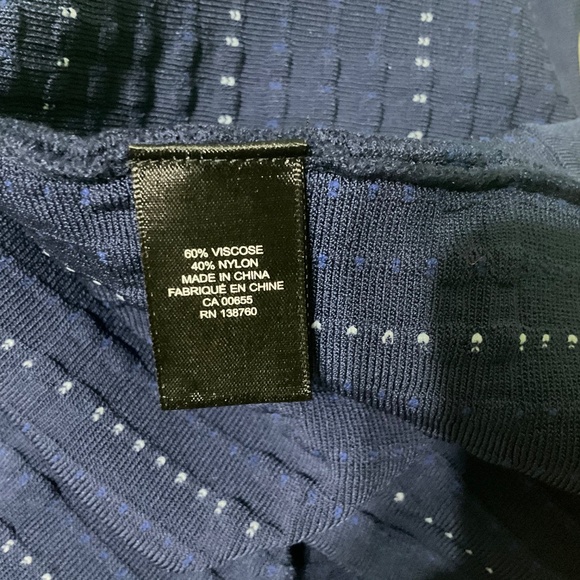 RW &Co navy cardigan, knitted, varsity style, casual outerwear size M - Picture 5 of 6